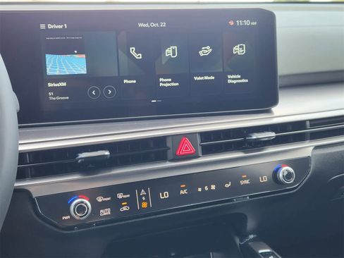 New 2026 Kia Sorento S image 15