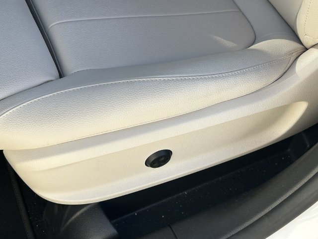 Used 2026 Mercedes-Benz GLA 250 4MATIC image 23