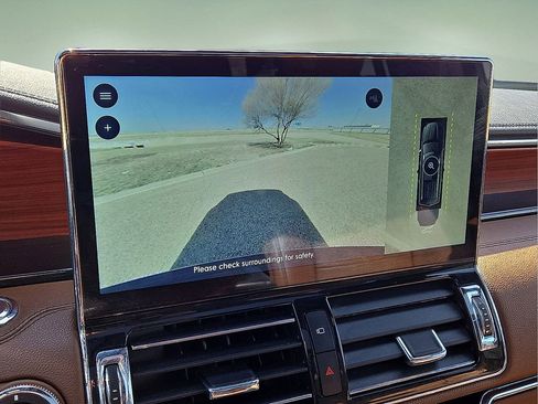 Used 2024 Lincoln Navigator L Reserve AWD/4WD image 27