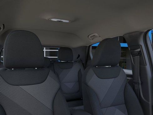 New 2027 Chevrolet Bolt LT w/ Comfort Package FWD image 24
