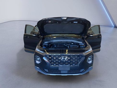 Used 2019 Hyundai Santa Fe AWD image 10
