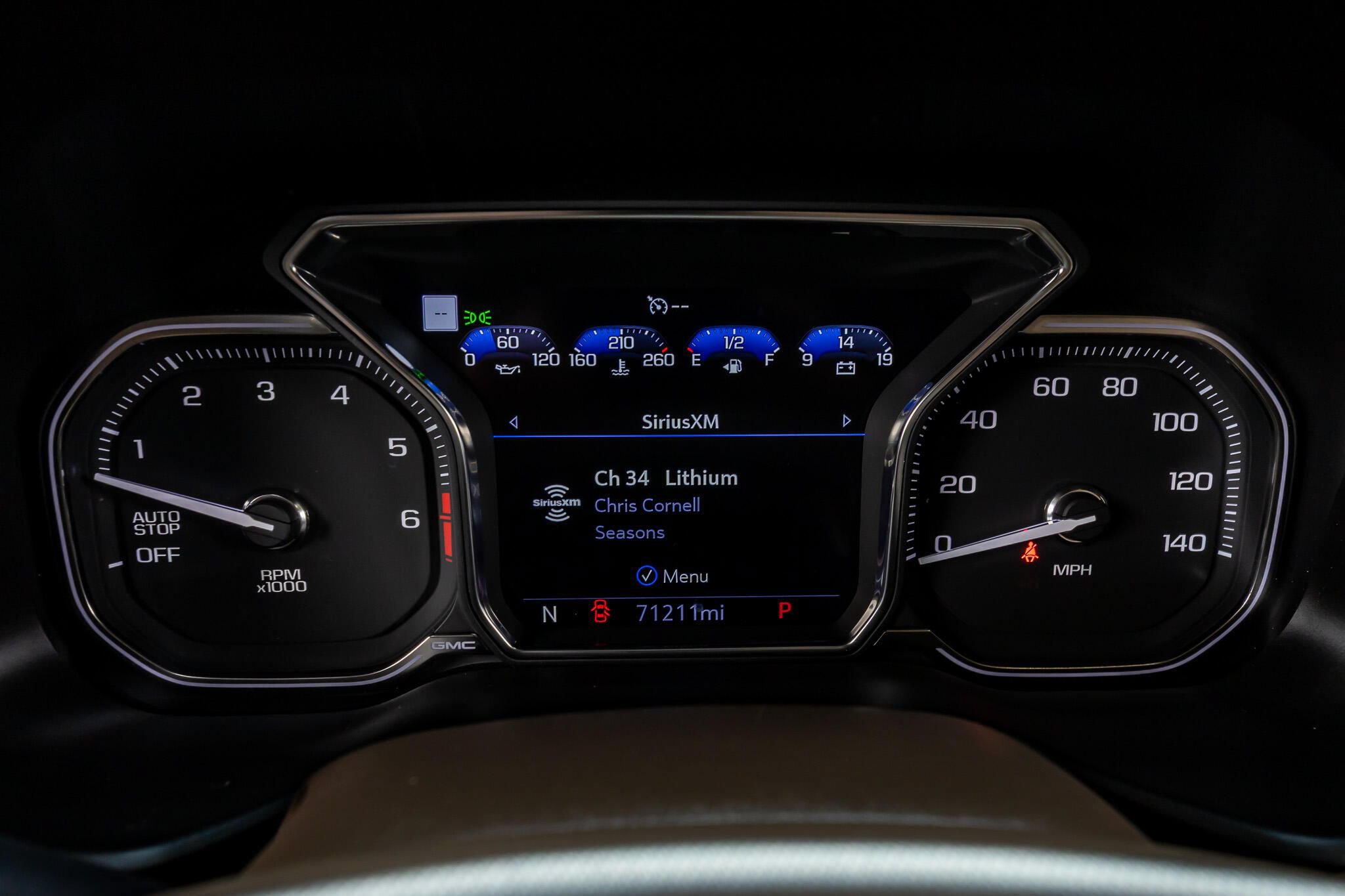 Used 2021 GMC Yukon XL Denali RWD image 21