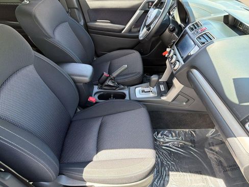 Used 2018 Subaru Forester 2.5i Premium AWD/4WD image 29