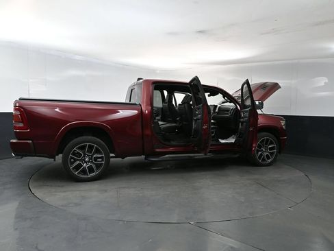 Used 2019 RAM 1500 Laramie AWD/4WD image 26