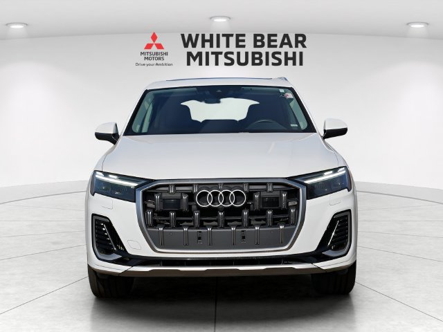 Used 2025 Audi Q7 3.0T Premium Plus AWD/4WD image 2