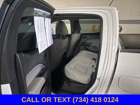 Used 2021 Chevrolet Colorado W/T AWD/4WD image 27