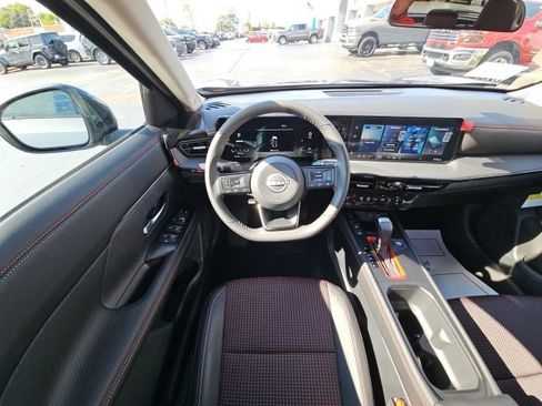 New 2026 Nissan Kicks SR w/ Cold Weather Package image 20