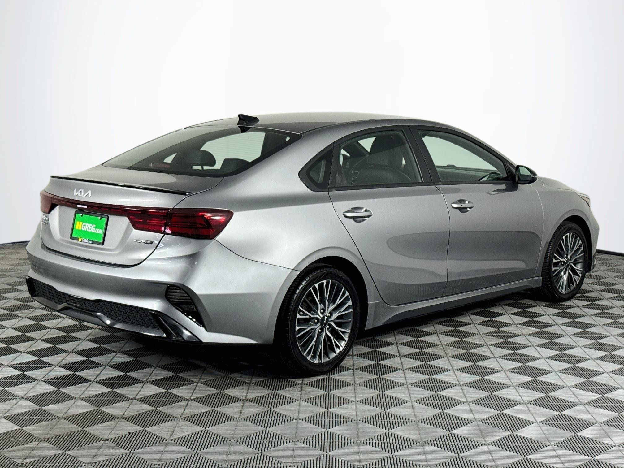 Used 2023 Kia Forte GT-Line FWD image 8