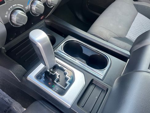 Used 2014 Toyota Tundra SR5 w/ SR5 Upgrade Package image 30