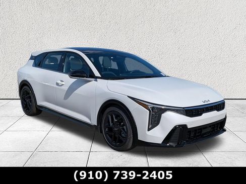 New 2026 Kia K4 GT-Line Turbo image 1