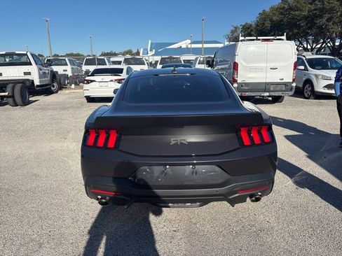 Used 2024 Ford Mustang GT Premium w/ GT Performance Package image 7