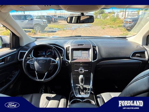 Used 2017 Ford Edge Titanium w/ Technology Package AWD/4WD image 20