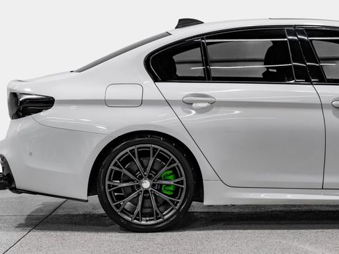 Used 2019 BMW 540i w/ M Sport Package RWD image 12