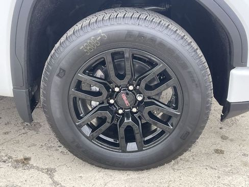New 2026 GMC Sierra 1500 Pro w/ Graphite Edition AWD/4WD image 31