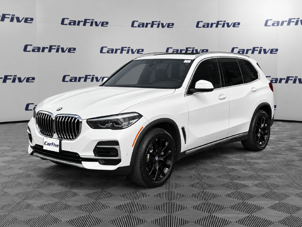 Used 2023 BMW X5 xDrive40i w/ Parking Assistance Package AWD/4WD image 1
