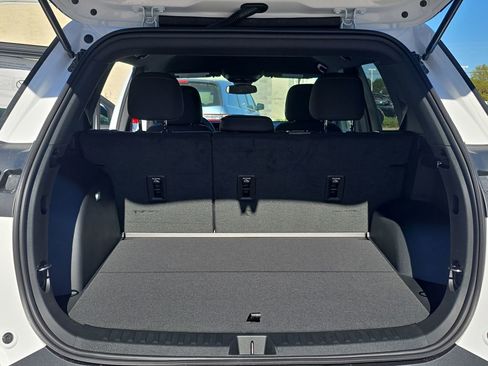 New 2026 Chevrolet Equinox LT image 12