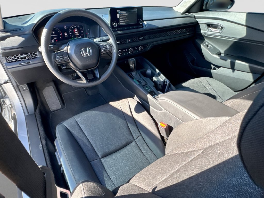 Used 2025 Honda Accord SE image 21