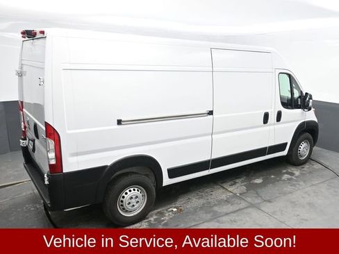 Used 2025 RAM ProMaster 2500 w/ Convenience Group image 29
