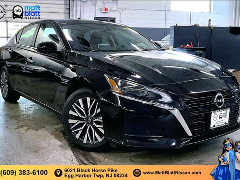Certified 2023 Nissan Altima 2.5 SV AWD/4WD image 32