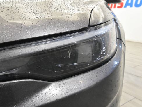 Used 2019 Jeep Cherokee High Altitude image 9