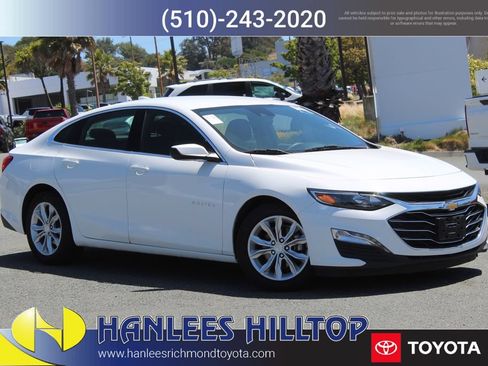 Used 2024 Chevrolet Malibu LT FWD image 1