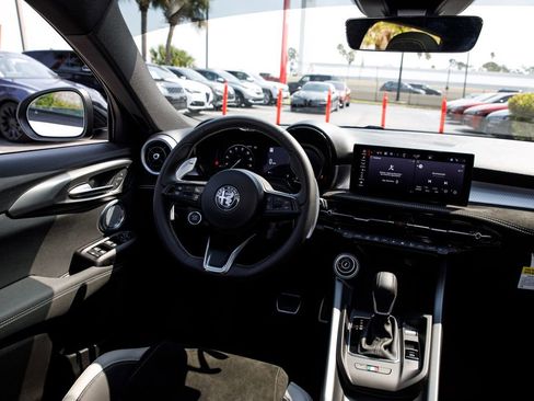 New 2026 Alfa Romeo Tonale w/ Active Assist Package image 16