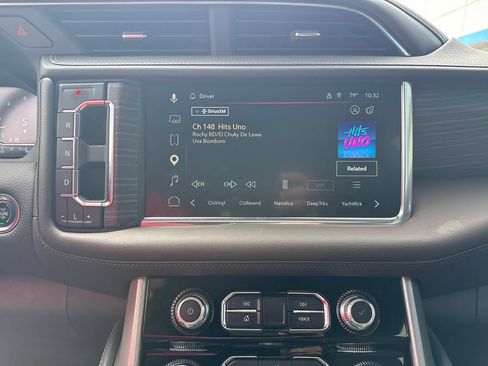 Used 2023 GMC Yukon Denali AWD/4WD image 35