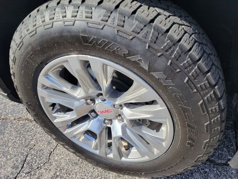 Used 2022 GMC Sierra 1500 Denali image 31