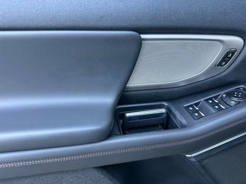 Certified 2025 Ford Expedition Max Active AWD/4WD image 10