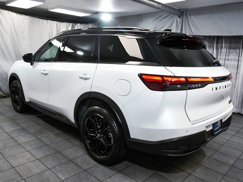Used 2026 INFINITI QX60 Sport AWD/4WD image 4