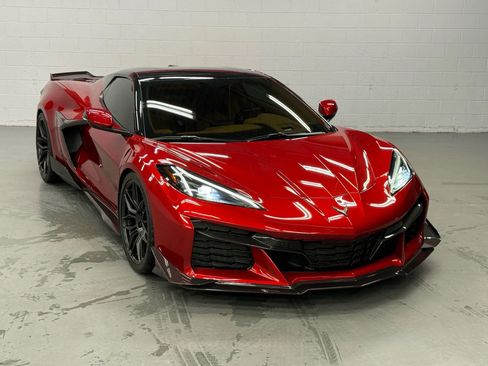 Used 2023 Chevrolet Corvette Z06 w/ Stealth Interior Trim Package image 32