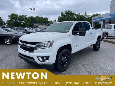 Used 2017 Chevrolet Colorado LT w/ Luxury Package, Chrome AWD/4WD image 3