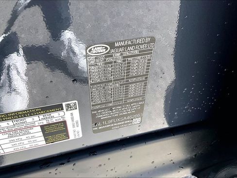 Used 2025 Land Rover Range Rover Sport Dynamic SE image 32