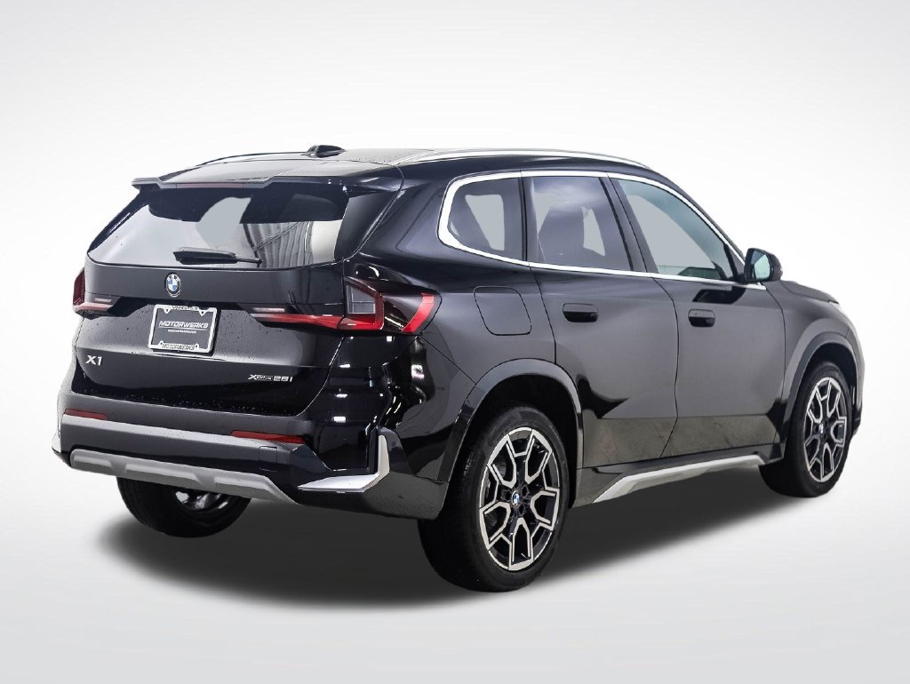 Used 2026 BMW X1 xDrive28i w/ Convenience Package AWD/4WD image 5