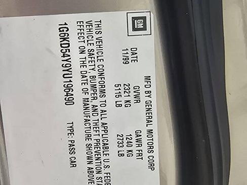 Used 2000 Cadillac De Ville w/ Comfort/Convenience Pkg image 24