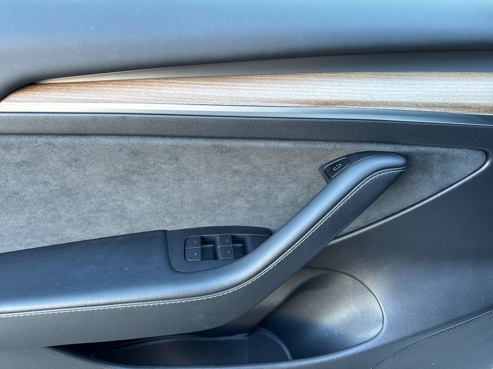 Used 2022 Tesla Model 3 Performance AWD/4WD image 11