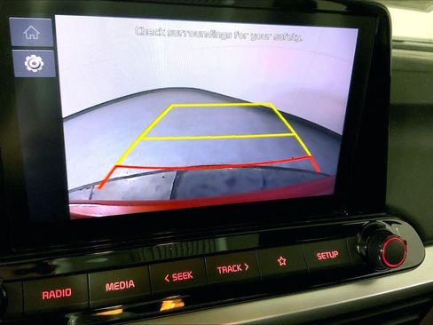 Certified 2024 Kia Forte LXS w/ LXS Technology Package image 21