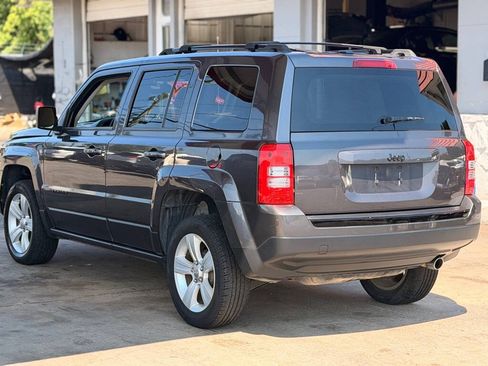 Used 2014 Jeep Patriot Sport w/ Power Value Group FWD image 5