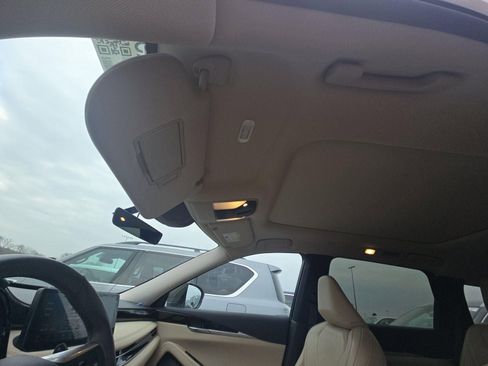 Certified 2025 INFINITI QX60 Pure image 15