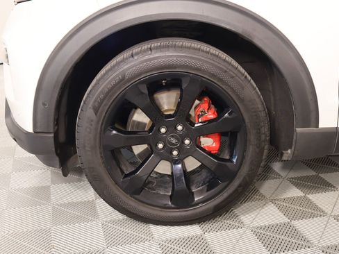 Used 2020 Ford Explorer ST w/ ST Street Pack image 19