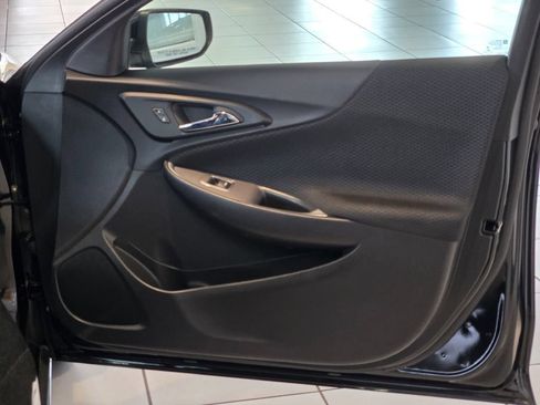 Used 2024 Chevrolet Malibu LT FWD image 5