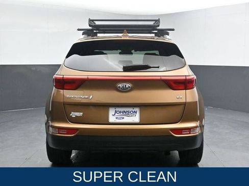 Used 2017 Kia Sportage EX image 10