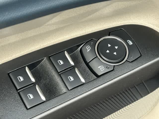 New 2026 Ford Maverick Lariat AWD/4WD image 18