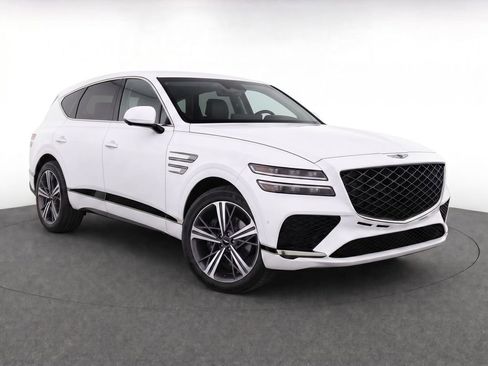 Used 2025 Genesis GV80 3.5T e-SC AWD/4WD image 2