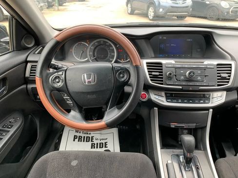 Used 2015 Honda Accord EX image 10