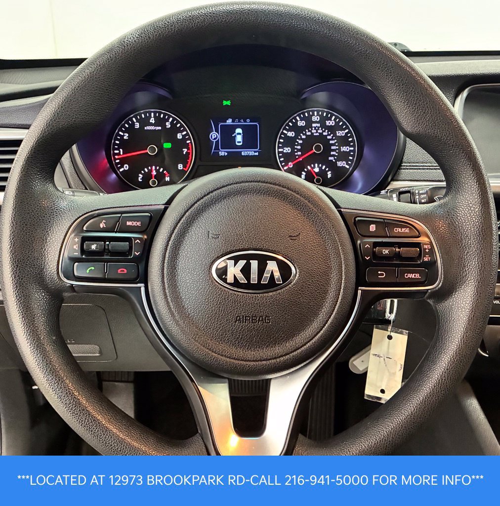 Used 2018 Kia Optima LX w/ 17" Alloy Wheels Package FWD image 12