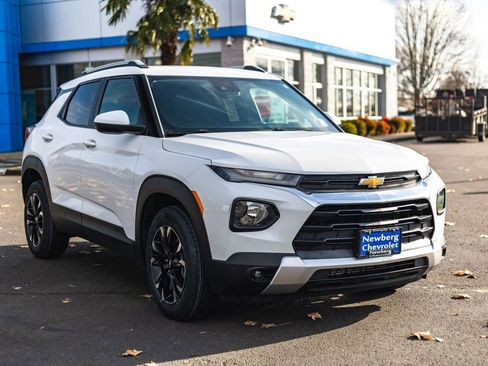 Used 2023 Chevrolet TrailBlazer LT w/ Convenience Package image 27