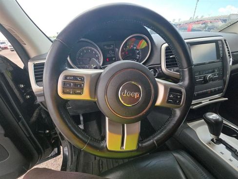 Used 2012 Jeep Grand Cherokee Laredo AWD/4WD image 16