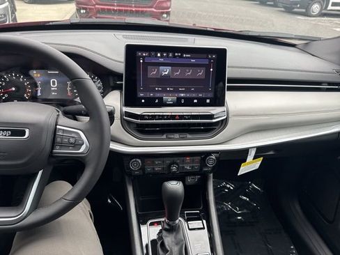 New 2026 Jeep Compass Limited image 23