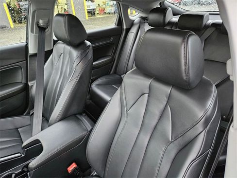 Used 2024 Acura Integra image 11